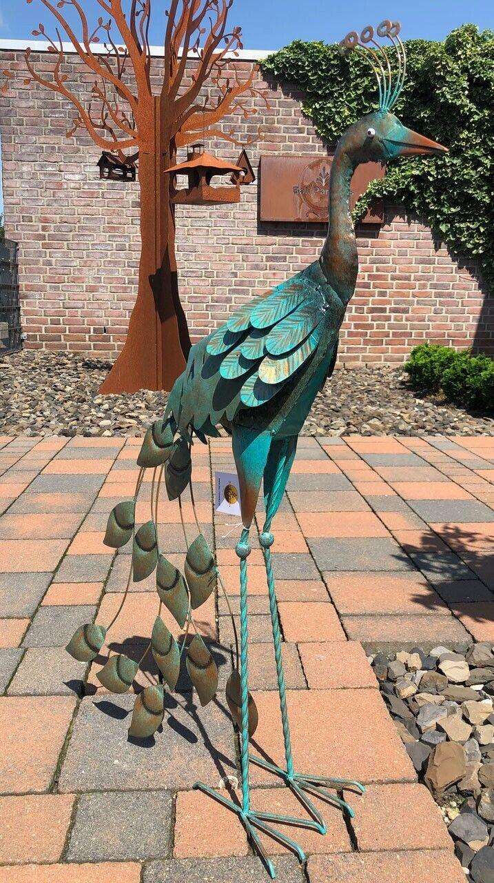 Gartenfigur Pfau handgemachte Gartendekoration Ozeanblau aus Metall - Bali Paradies