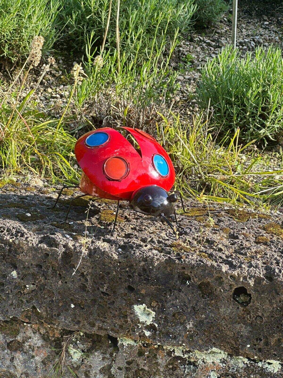 Marienkäfer aus Metall Dekofigur Figur Wand Dekoration Rot 16cm - Bali Paradies