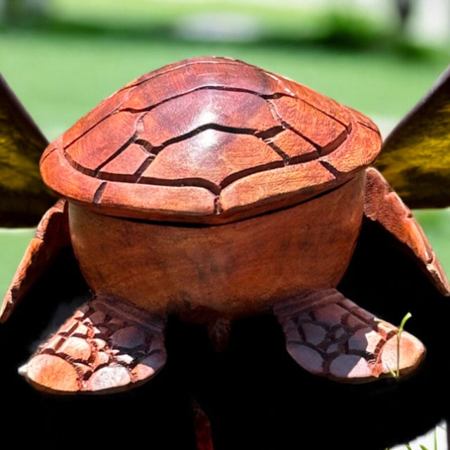 Gartenfigur Schildkröte, Schale aus Teakwood geschnitzte Handarbeit