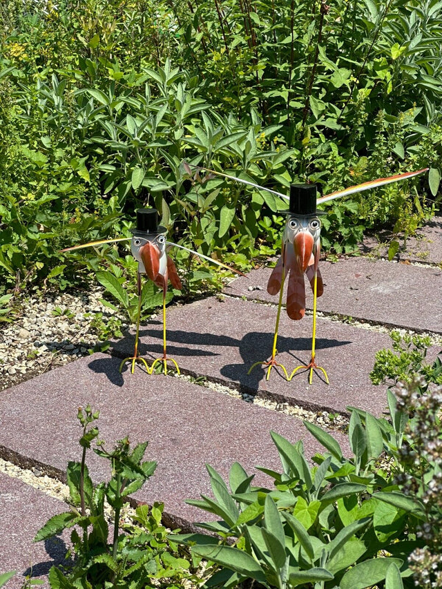 Gartenfigur große Kranich Familie handgemachte Gartendeko aus Metall