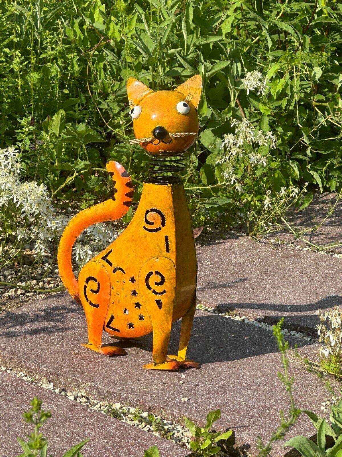 Gartenfigur Katze handgemachte Gartendekoration aus Metall mit Wackelkopf - Bali Paradies