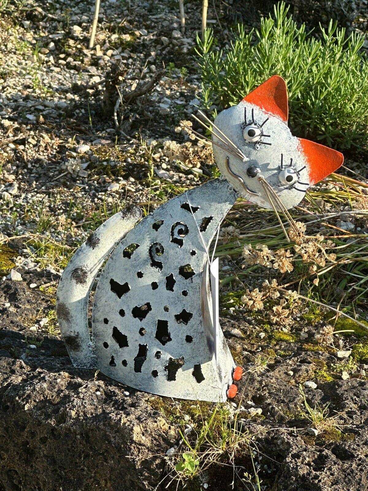 Gartenfigur Katze handgemachte Gartendekoration mit Öffnung für Kerzen - Bali Paradies