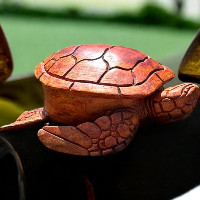 Gartenfigur Schildkröte, Schale aus Teakwood geschnitzte Handarbeit